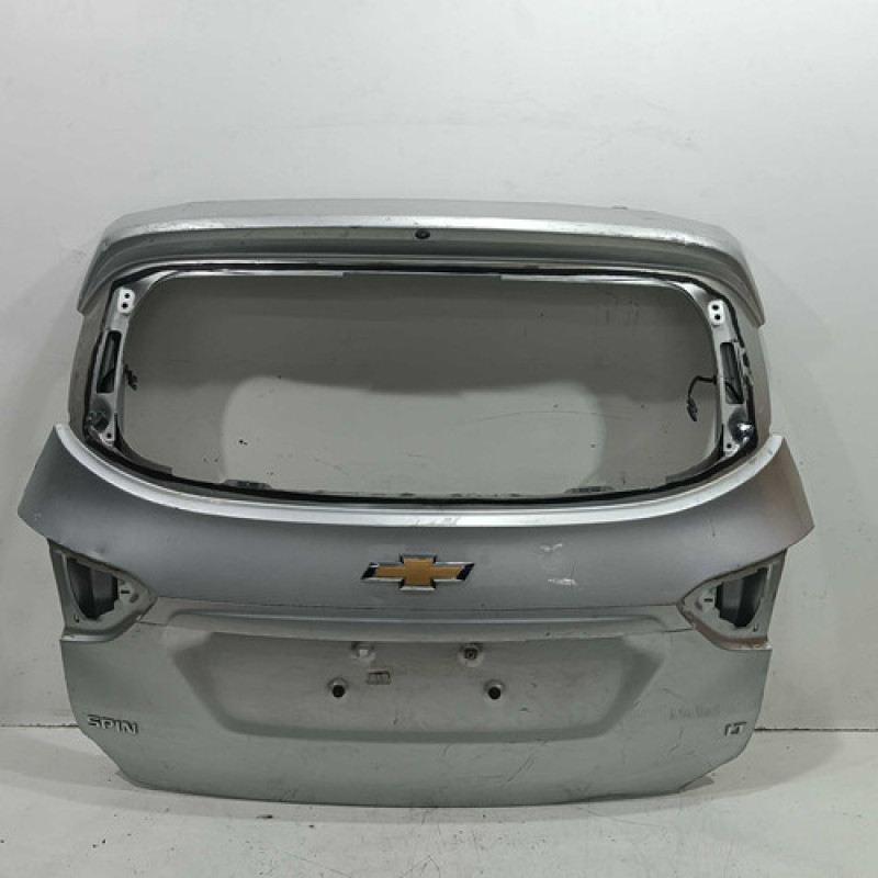 Tampa Traseira Chevrolet Spin 2019 2020 2021 2022 2023 Tampa Traseira Chevrolet Spin 2019 2020 2021 2022 2023