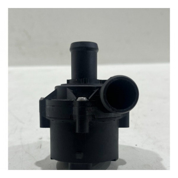 Bomba Agua Auxiliar Vw Golf Jetta Tsi 2015 5q0965567 C8349