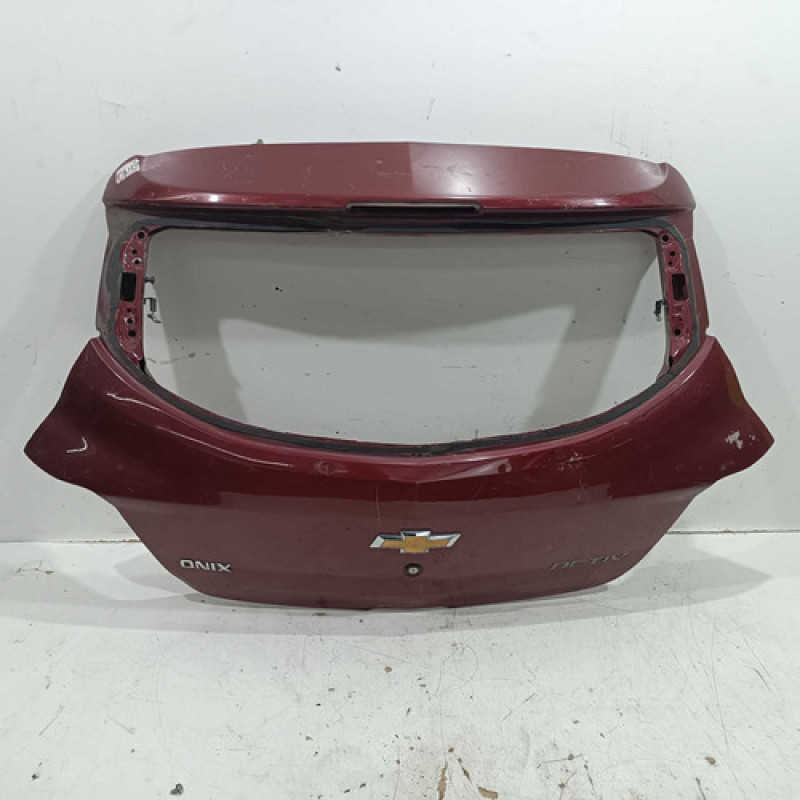 Tampa Traseira Chevrolet Onix 2015 2016 2017 2018 2019 Tampa Traseira Chevrolet Onix 2015 2016 2017 2018 2019