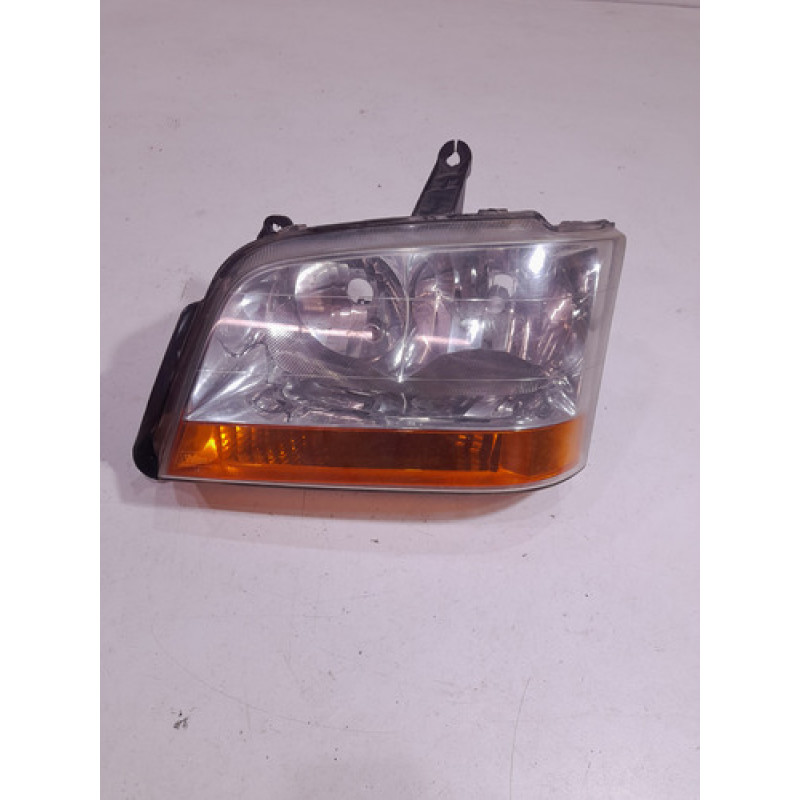 Farol Chevrolet S10 2002 2003 2004 2005 Lado Esquerdo C2805 Farol Chevrolet S10 2002 2003 2004 2005 Lado Esquerdo C2805