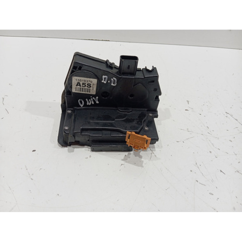 Fechadura Onix 2013 2019 Dianteira Direita M12860 Fechadura Onix 2013 2019 Dianteira Direita M12860