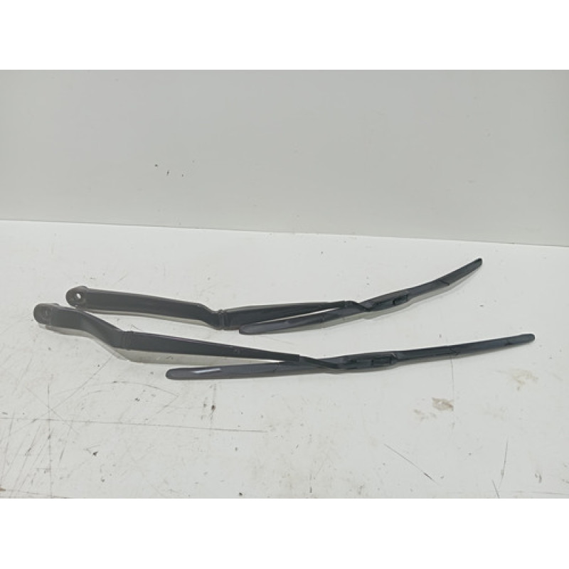 Par Braço Limpador Parabrisas Camaro 2010 2013 M14137 Par Braço Limpador Parabrisas Camaro 2010 2013 M14137